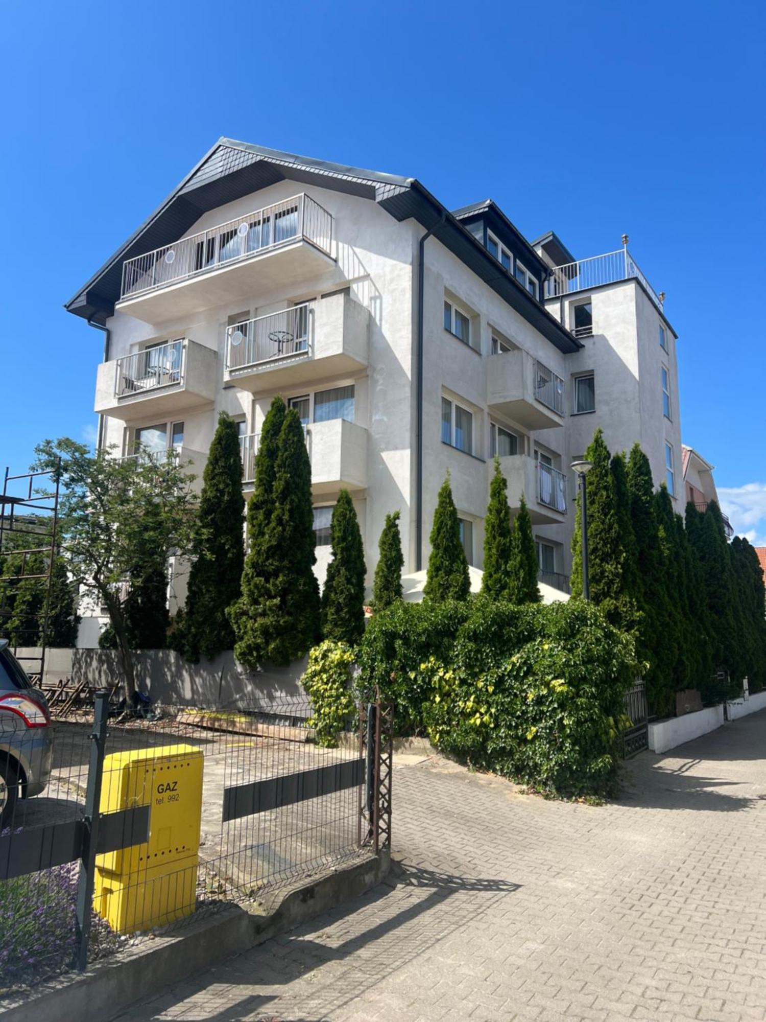 Dom Wczasowy Koral Dziwnów Exterior foto